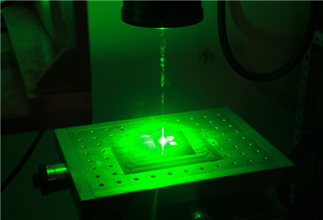 20 и 35 Вт Зеленый лазер для гравировки на стекле с длиной волны 532 нм